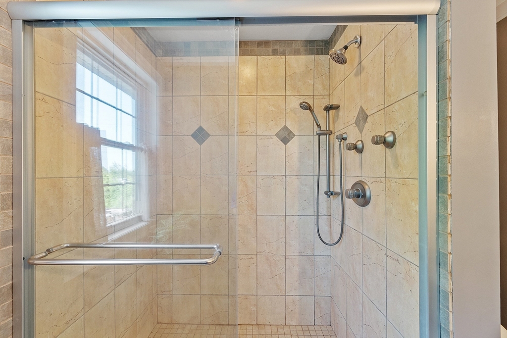 182 Clemence Hill Road Southbridge, MA 01550 - Photo 27 of 42 Gallery Image 27