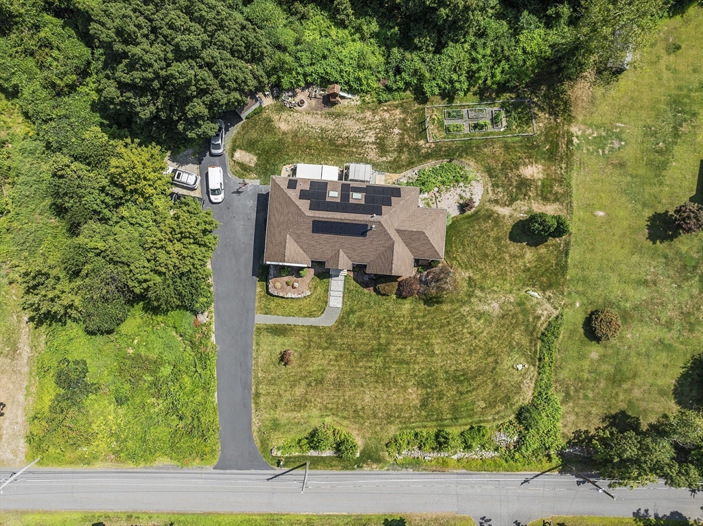 182 Clemence Hill Road Southbridge, MA 01550 - Photo 39 of 42 Gallery Image 39