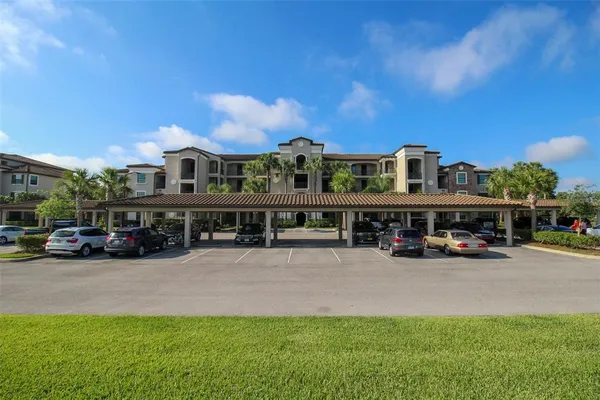 $3,161 | 16706 Vardon Terrace, Unit 405, Bradenton, FL 34211