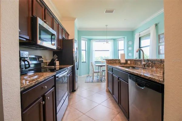 $3,161 | 16706 Vardon Terrace, Unit 405, Bradenton, FL 34211