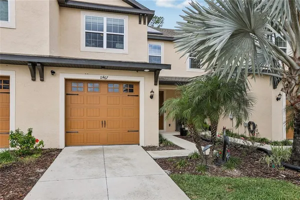 $2,300 | 11467 Cay Spruce Way, San Antonio, FL 33576