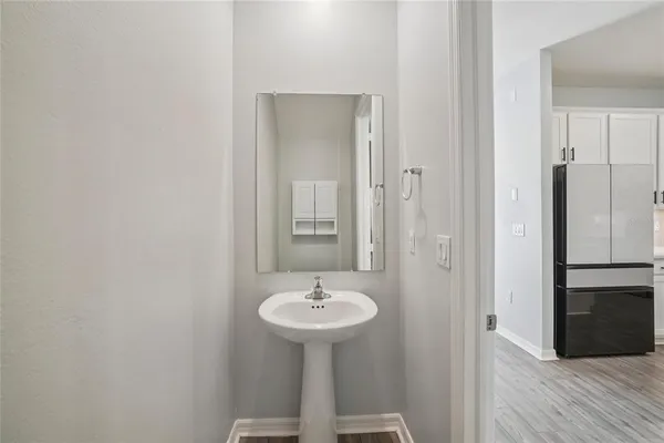 $2,300 | 11467 Cay Spruce Way, San Antonio, FL 33576