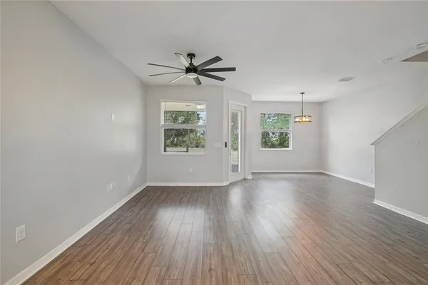 $2,300 | 11467 Cay Spruce Way, San Antonio, FL 33576