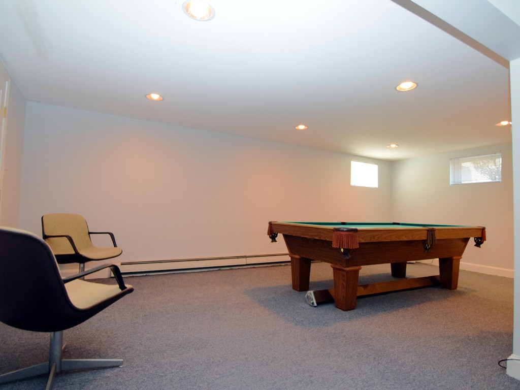 176 Reedsdale Road Milton, MA 02186 - Photo 17 of 19