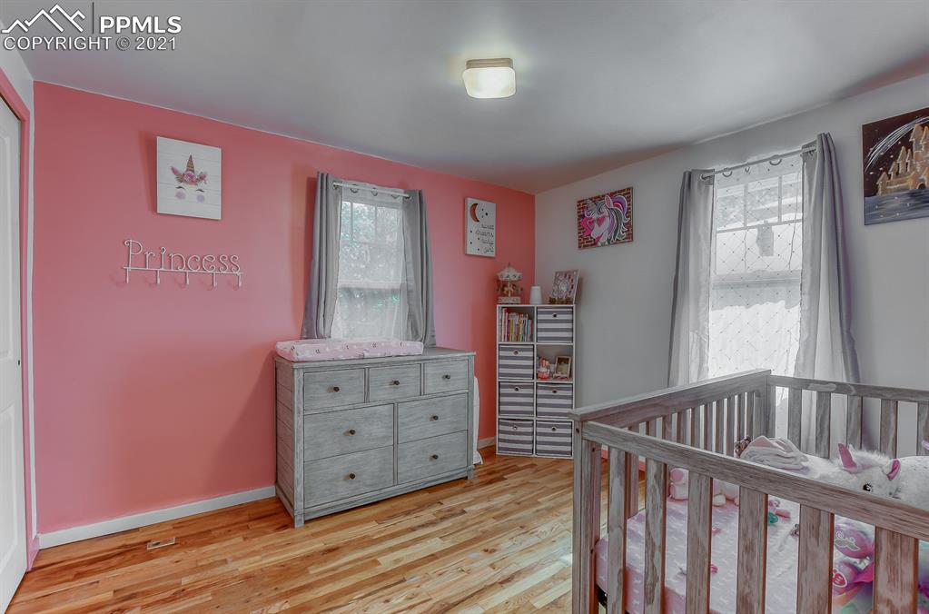 815 Sunset Road Colorado Springs, CO 80909 - Photo 14 of 37