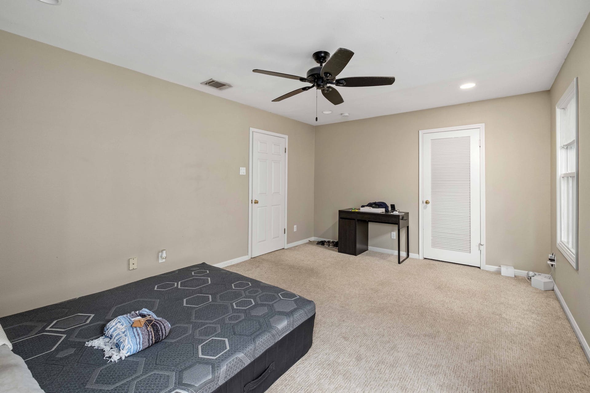 3822 Ridgelea Drive, Unit B Austin, TX 78731 - Photo 10 of 14
