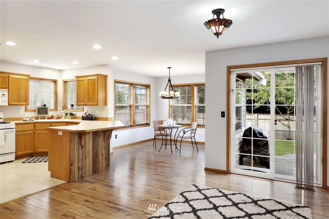 8781 Vinup Road Lynden, WA 98264 - Photo 11 of 40 Gallery Image 11