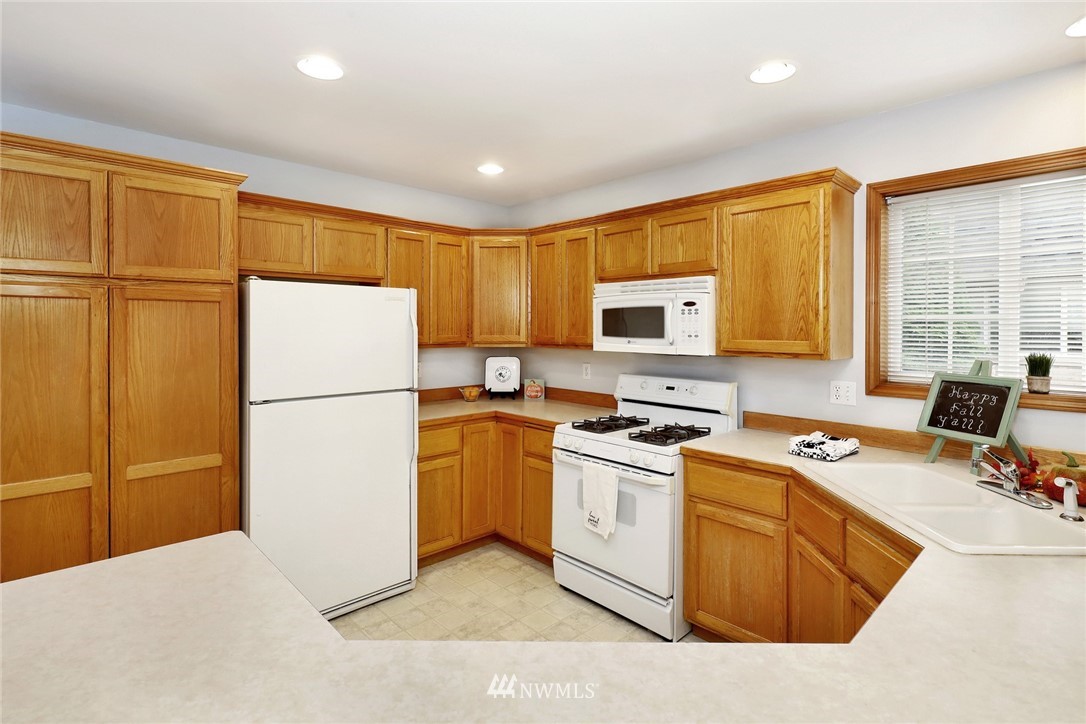 8781 Vinup Road Lynden, WA 98264 - Photo 16 of 40 Gallery Image 16