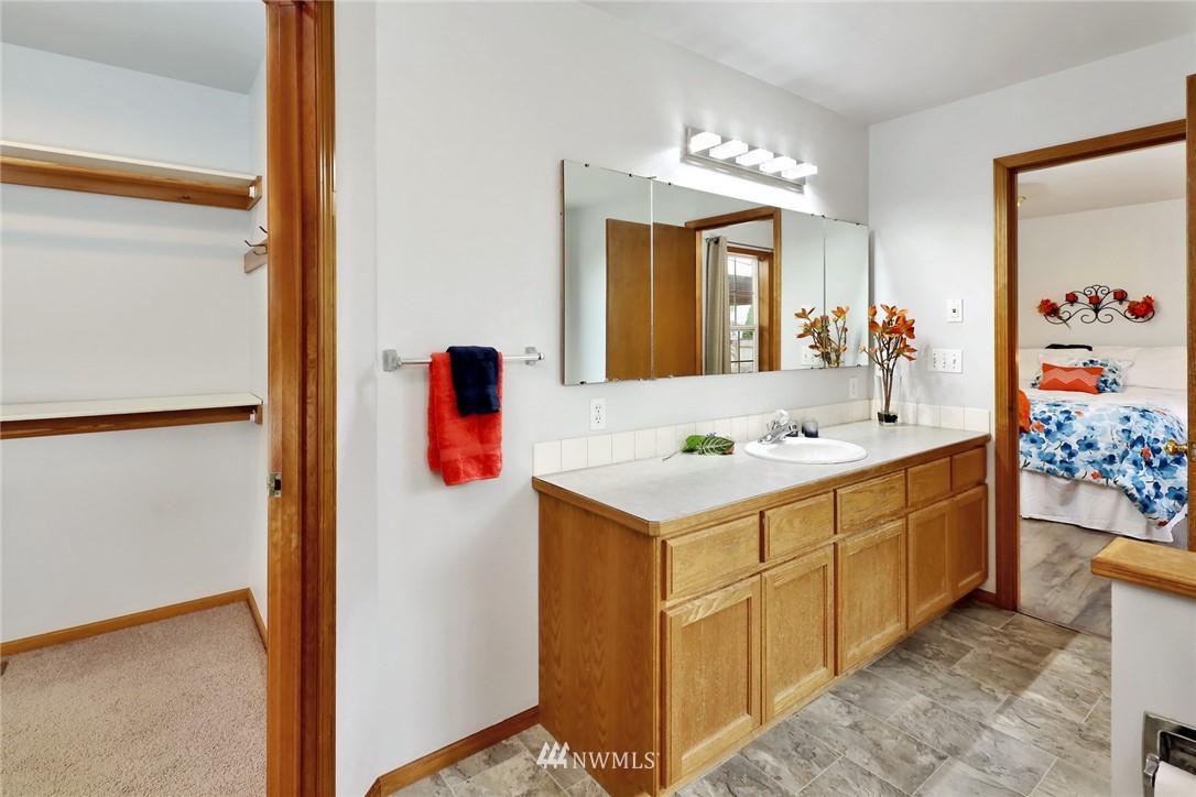 8781 Vinup Road Lynden, WA 98264 - Photo 26 of 40 Gallery Image 26