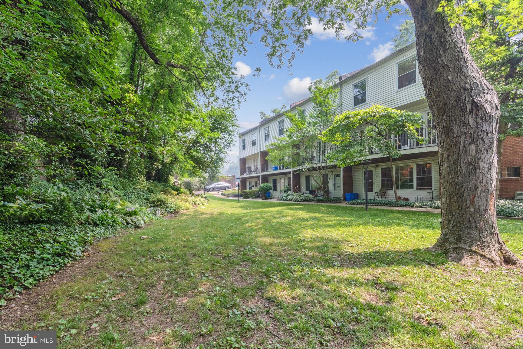 8900 16th Street, Unit 8900 Silver Spring, MD 20910 - Photo 25 of 32 Gallery Image 25