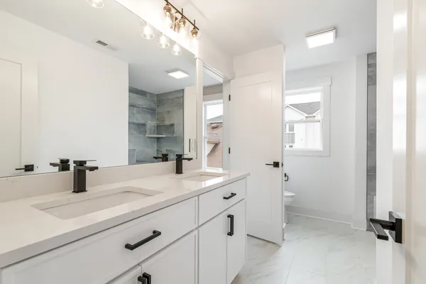 a bathroom with a bathtub