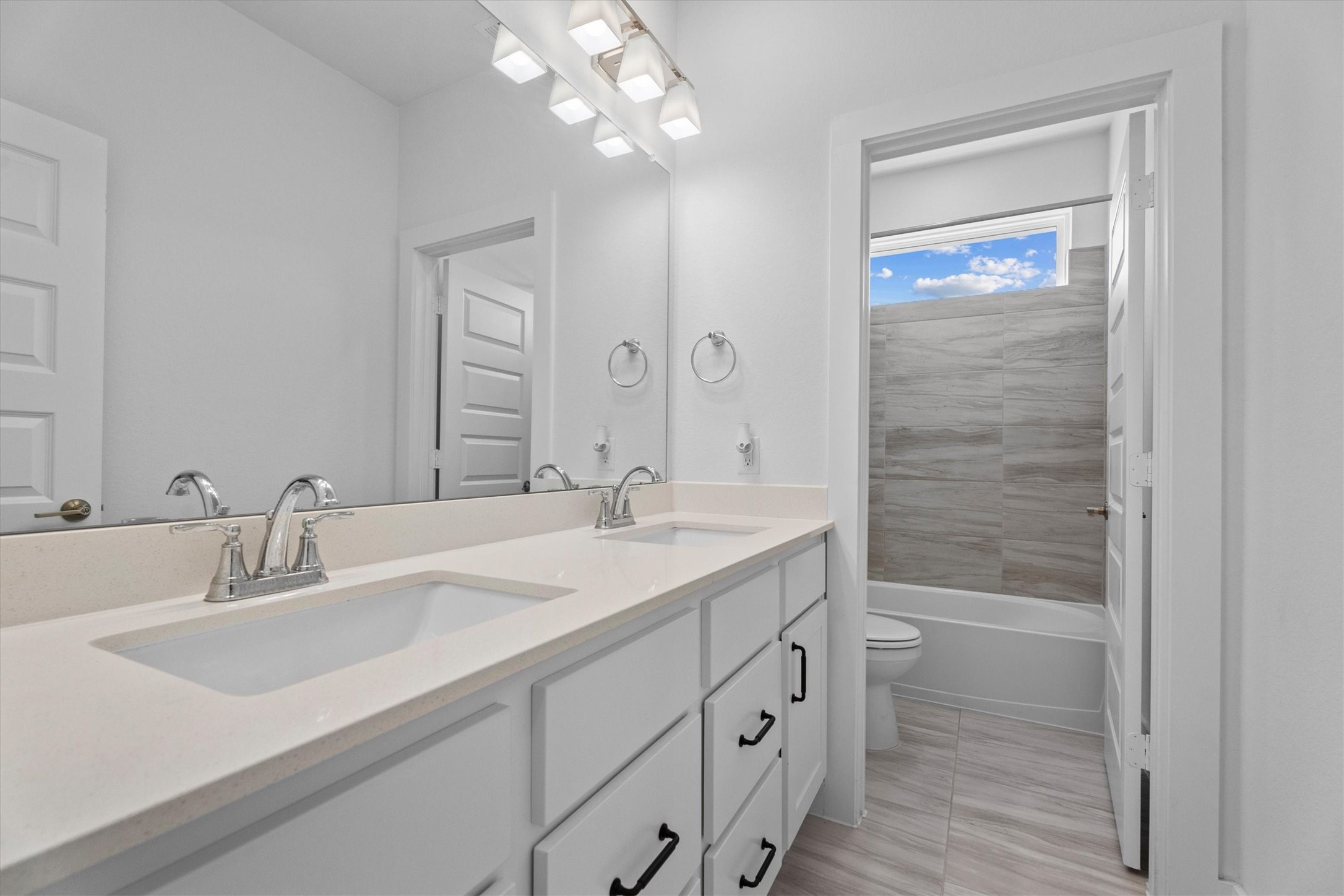5030 Vly Wind Court Spring, TX 77386 - Photo 26 of 36 3rd bathroom with upgraded double sinks.