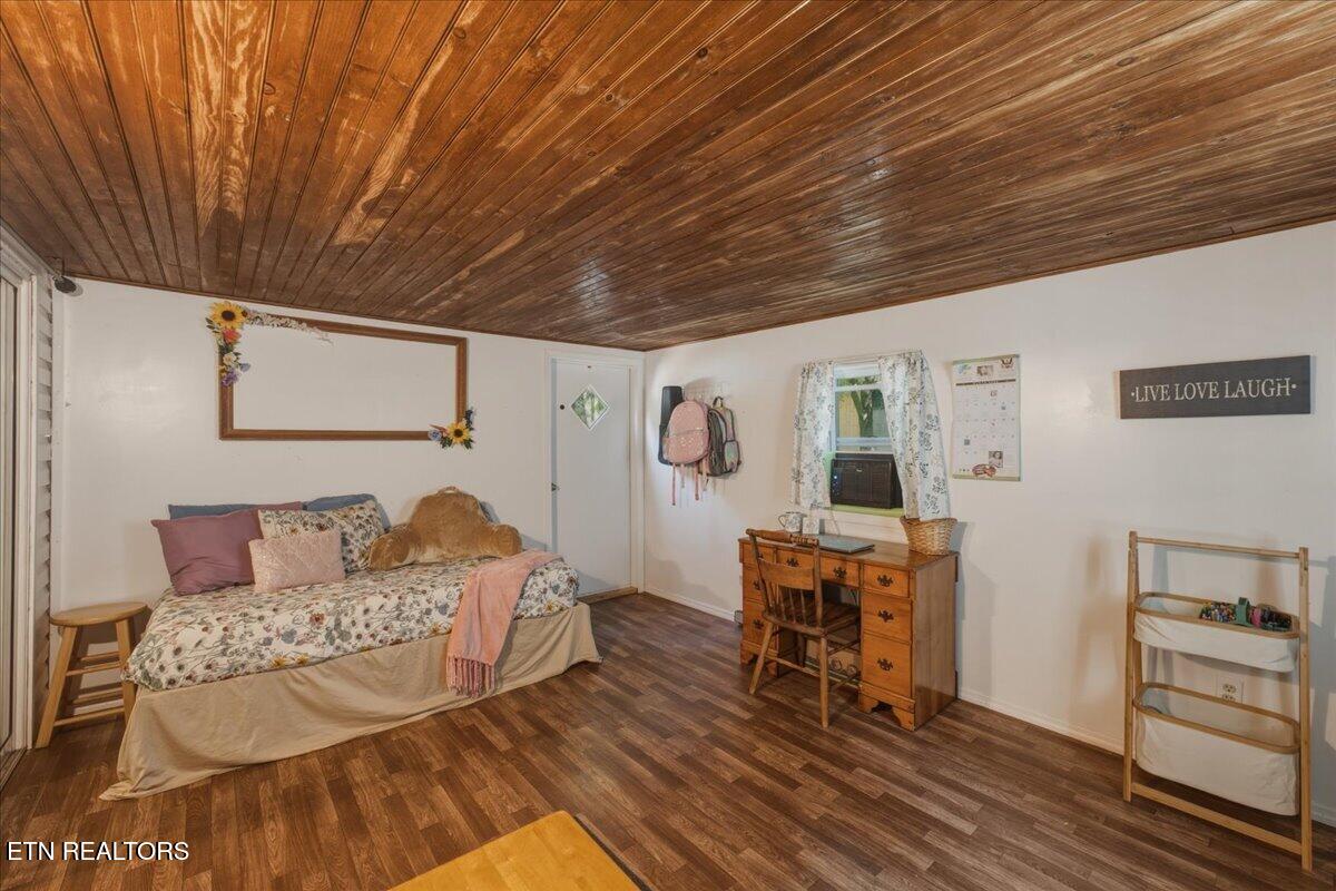 1814 Big Gully Road Maryville, TN 37801 - Photo 28 of 43 28-Office