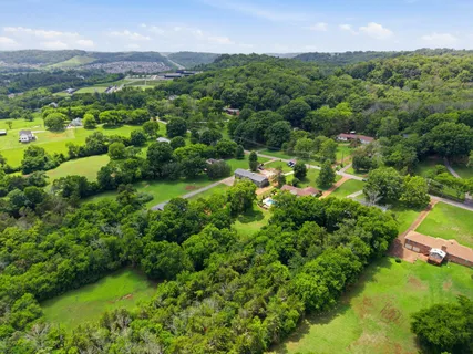 $1,100,000 | 7939 Hooten Hows Road, Nashville, TN 37221