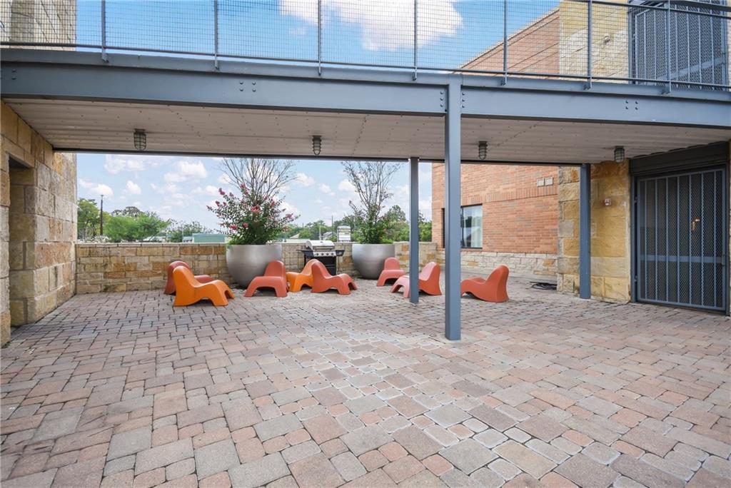 3016 Guadalupe Street, Unit 203 Austin, TX 78705 - Photo 5 of 16 a view of outdoor space