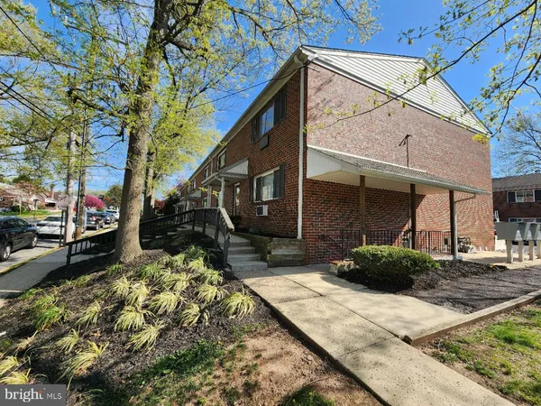 $159,900 | 447 Pine Street, Unit J1, Royersford, PA 19468