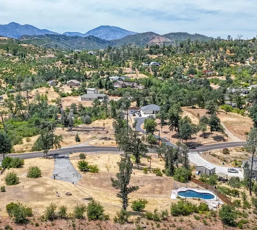 a view of a terrace with skyline
