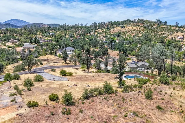 $159,900 | 10123 Victoria Drive, Redding, CA 96001