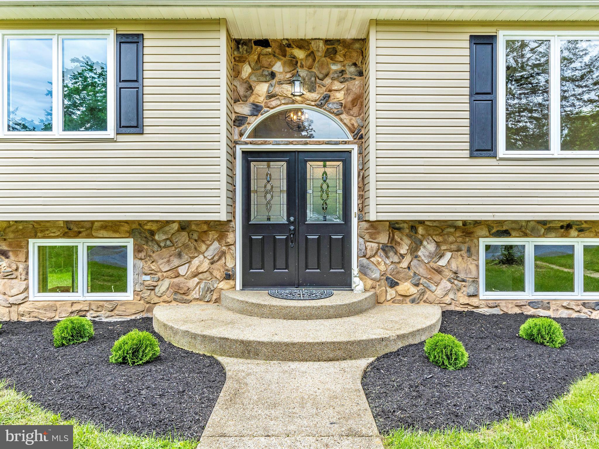 1165 Bullfrog Road Fairfield, PA 17320 - Photo 3 of 59 Exterior Front