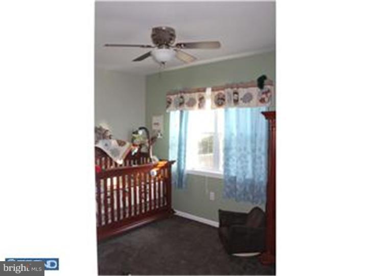 35 Winding Road Levittown, PA 19057 - Photo 11 of 25 Gallery Image 11