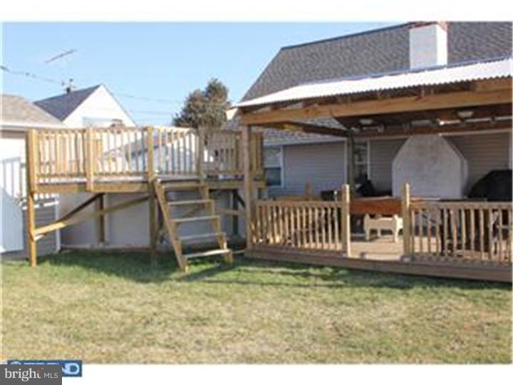 35 Winding Road Levittown, PA 19057 - Photo 17 of 25 Gallery Image 17