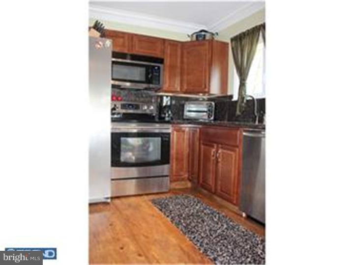 35 Winding Road Levittown, PA 19057 - Photo 8 of 25 Gallery Image 8