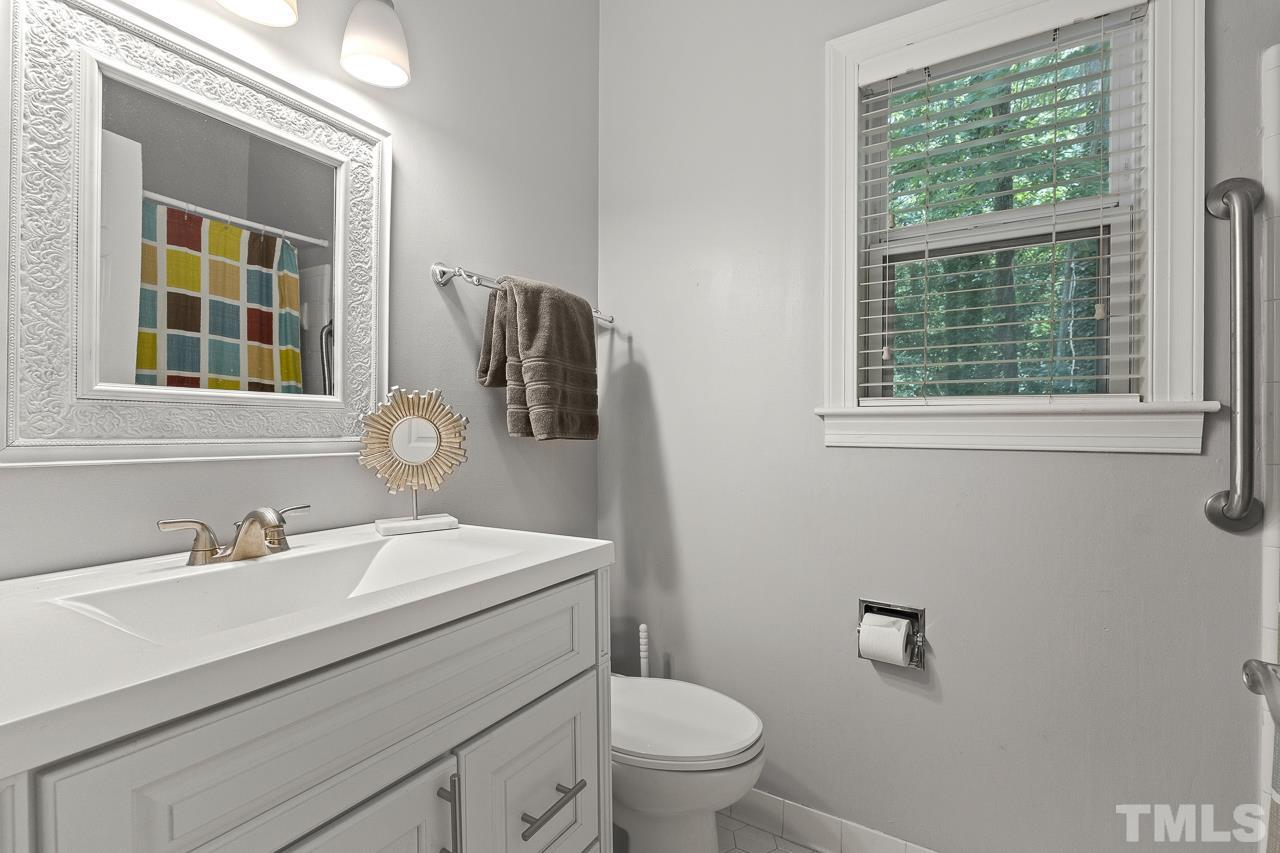 5716 Sentinel Drive Raleigh, NC 27609 - Photo 14 of 21 Gallery Image 14
