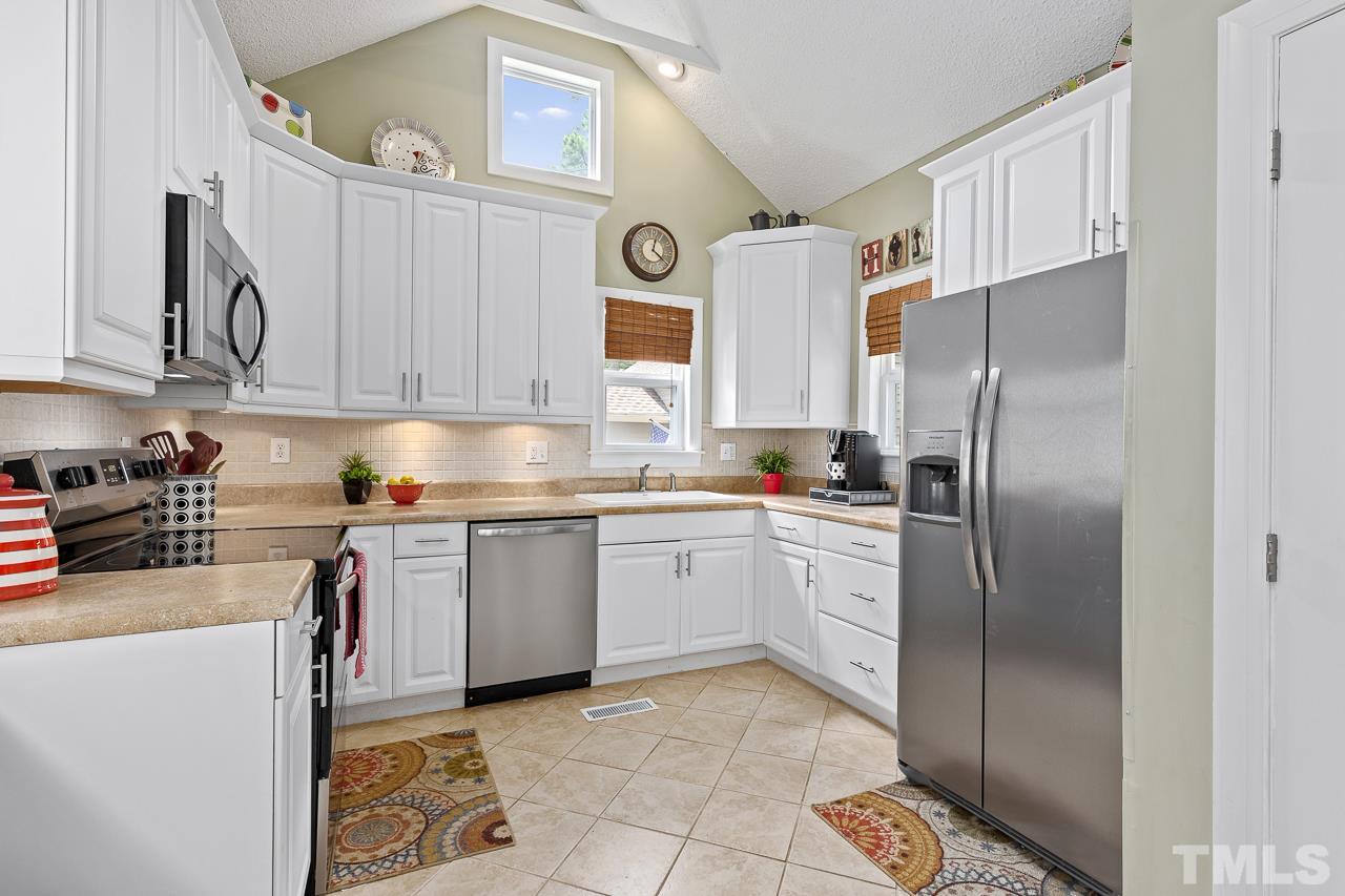5716 Sentinel Drive Raleigh, NC 27609 - Photo 5 of 21 Gallery Image 5