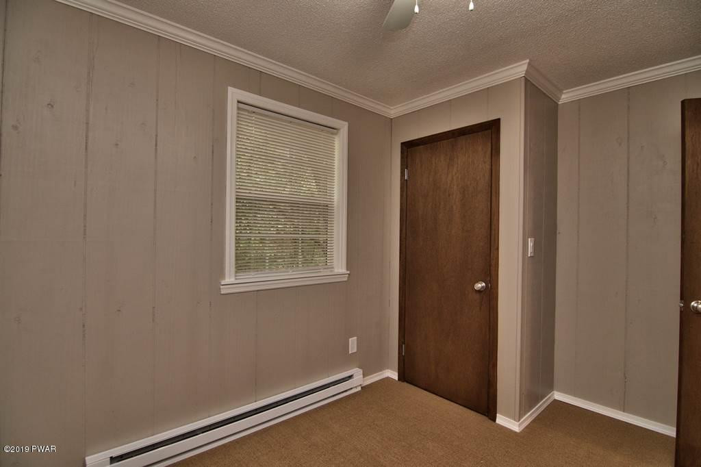 22 Applegate Road Lake Ariel, PA 18436 - Photo 18 of 52