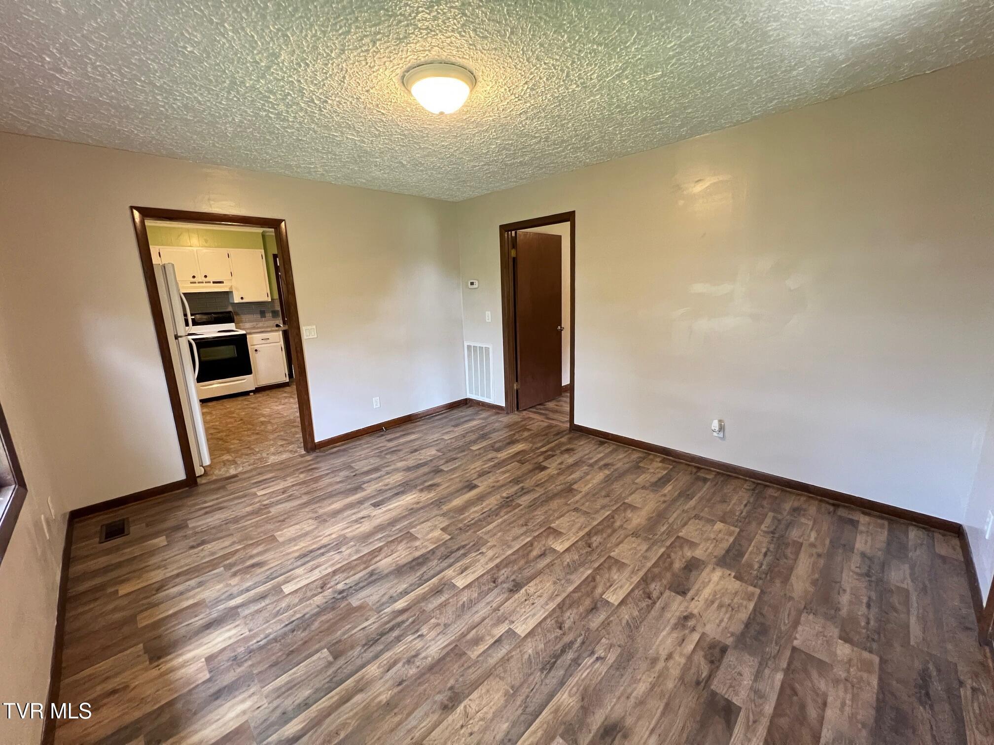 129 Painter Road Fall Branch, TN 37656 - Photo 35 of 59 IMG_8269