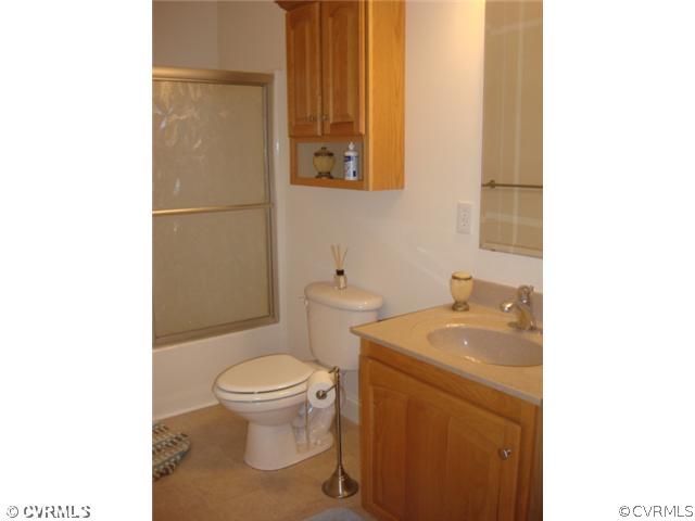 3594 Indian Neck Road St. Stephens Church, VA 23148 - Photo 13 of 16 Bathroom