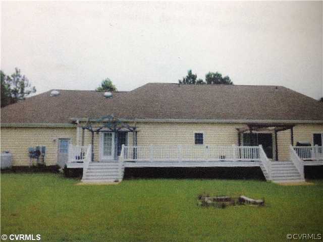 3594 Indian Neck Road St. Stephens Church, VA 23148 - Photo 2 of 16 Exterior Back