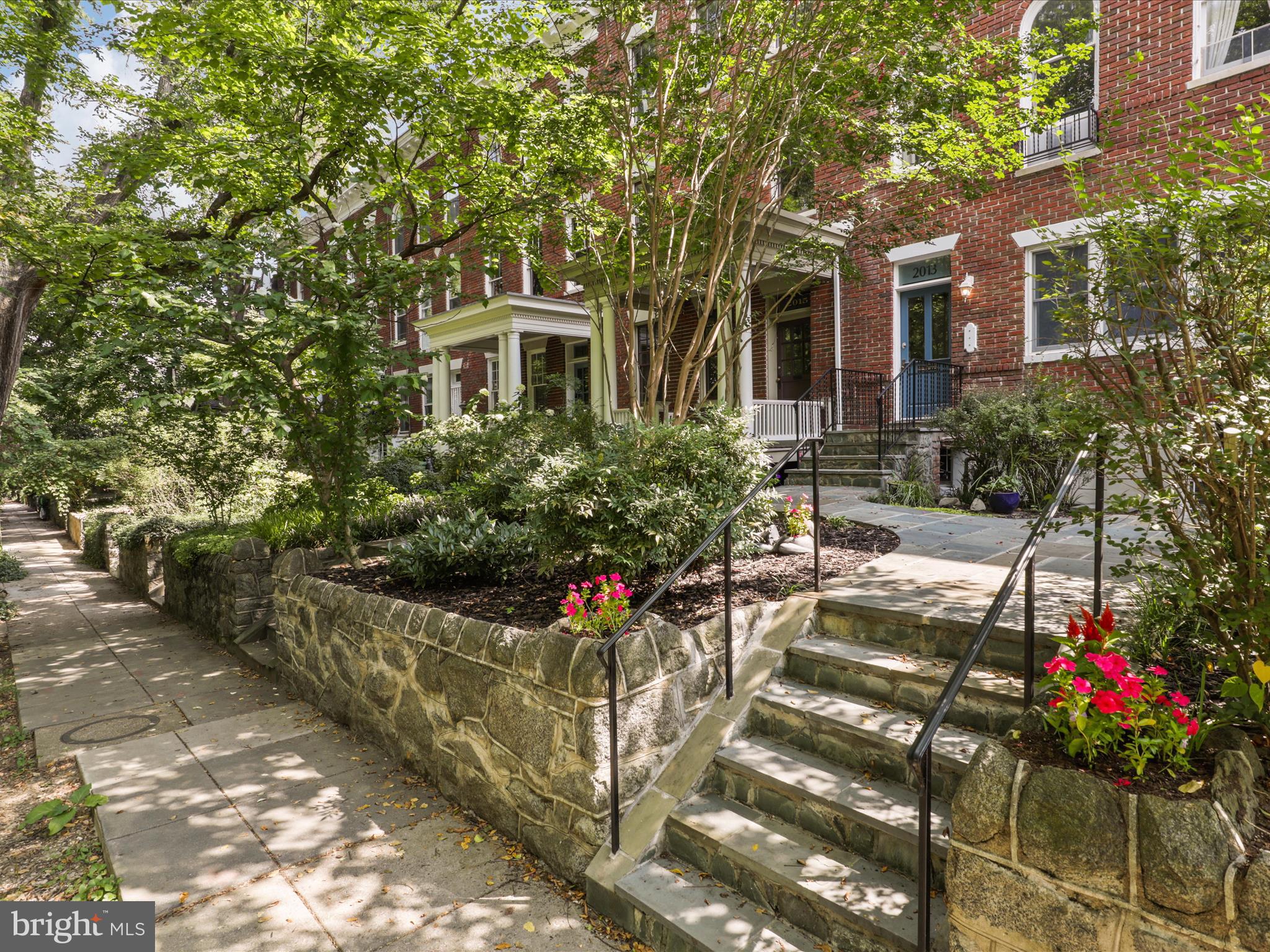 2013 Park Road Northwest Washington, DC 20010 - Photo 3 of 69 Front Entry