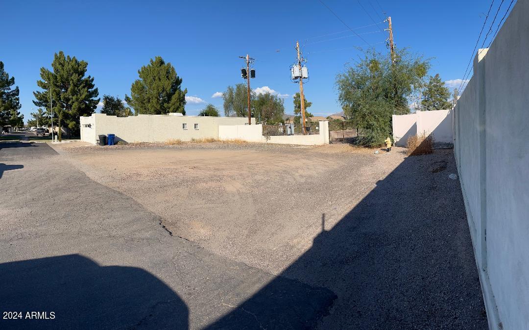 2041 North Recker Road, Unit 79 Mesa, AZ 85215 - Photo 3 of 8 9