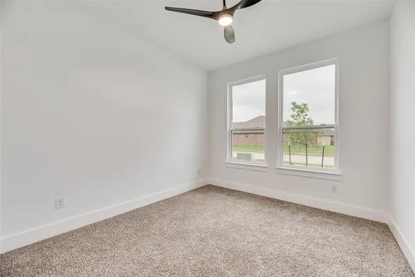 $2,550 | 1008 St Matthews Circle, Royse City, TX 75189