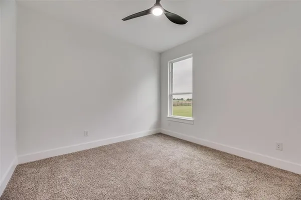 $2,550 | 1008 St Matthews Circle, Royse City, TX 75189