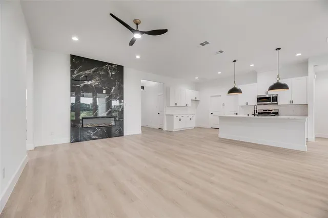 $2,550 | 1008 St Matthews Circle, Royse City, TX 75189