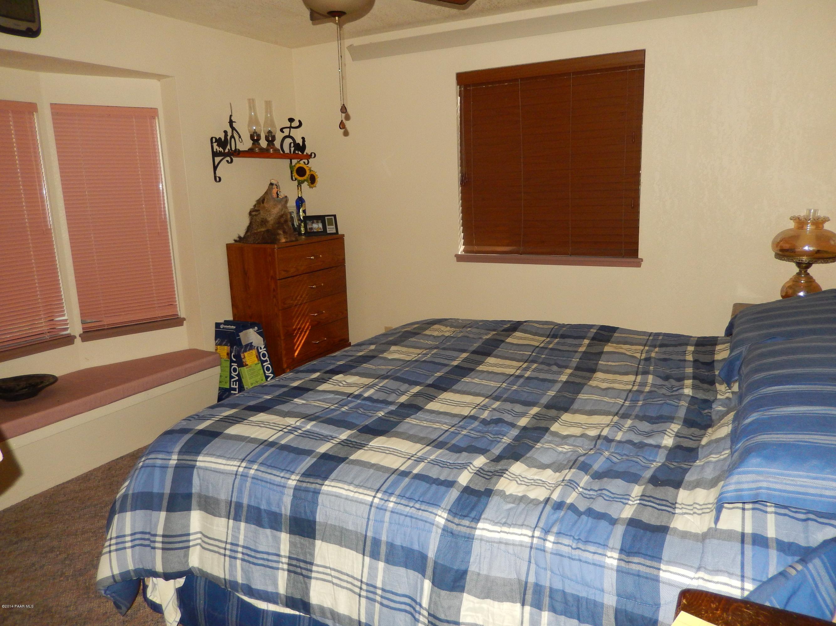 2820 Shelf Road Prescott, AZ 86303 - Photo 12 of 19 Master Bedroom - Main Level