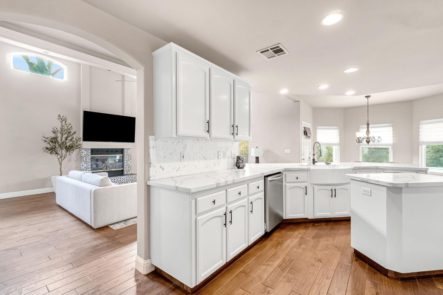 12 Breeze Way Madera, CA 93637 - Photo 18 of 56