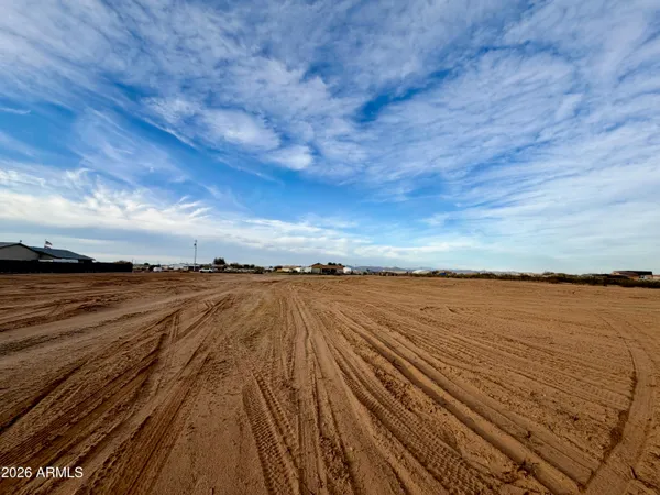 $90,000 | 2300 West Montgomery Road, Unit 5, Wittmann, AZ 85361