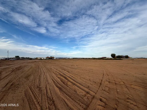 $90,000 | 2300 West Montgomery Road, Unit 5, Wittmann, AZ 85361