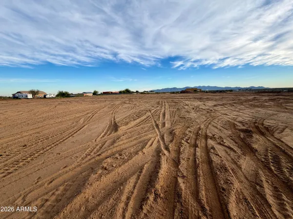 $90,000 | 2300 West Montgomery Road, Unit 5, Wittmann, AZ 85361