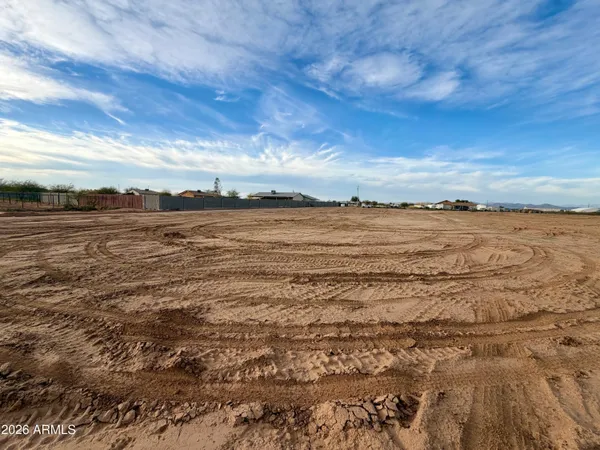 $90,000 | 2300 West Montgomery Road, Unit 5, Wittmann, AZ 85361