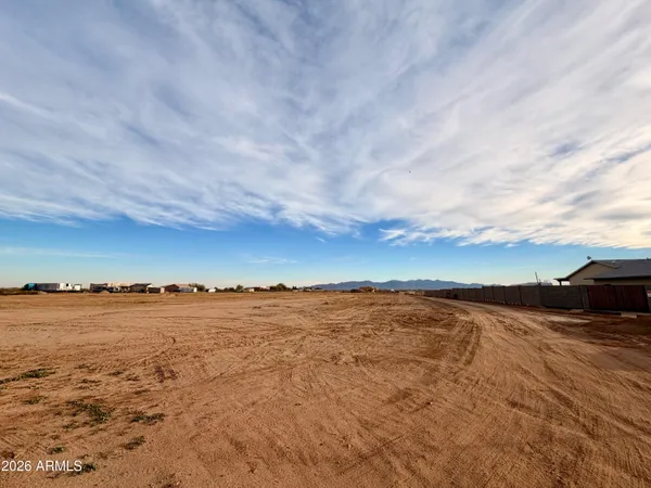 $90,000 | 2300 West Montgomery Road, Unit 5, Wittmann, AZ 85361