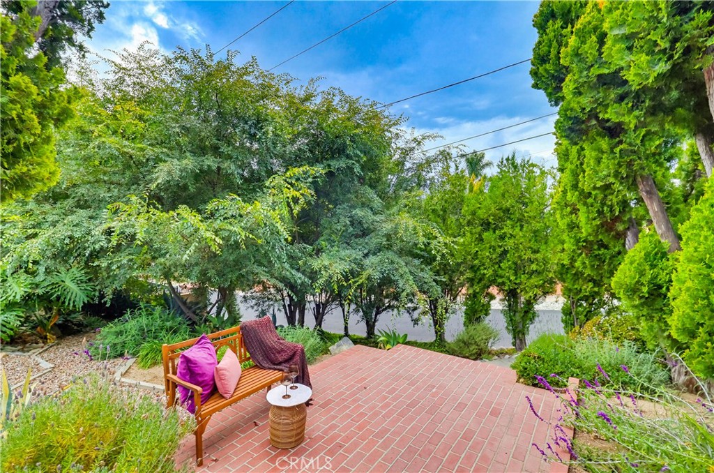 9522 Cedarvale Road Tujunga, CA 91042 - Photo 17 of 68