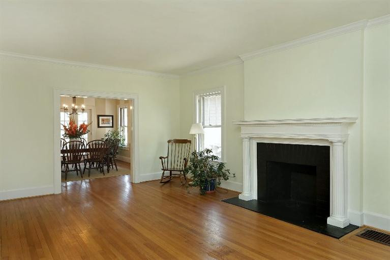 229 Woodspoint Road Lexington, KY 40502 - Photo 7 of 30 Photo 7