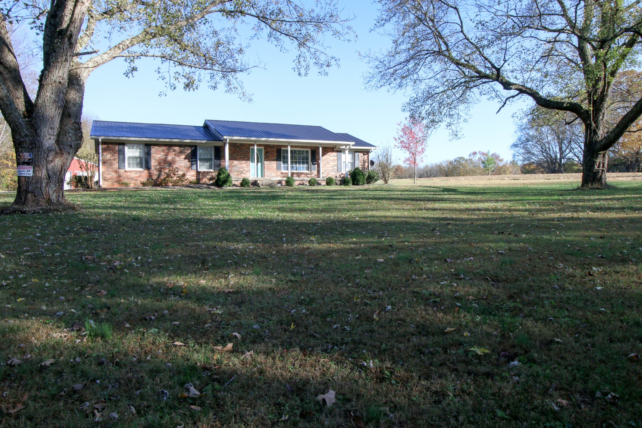 197 South Leath Road Portland, TN 37148 - Photo 2 of 14 a front view of house with yard and green space