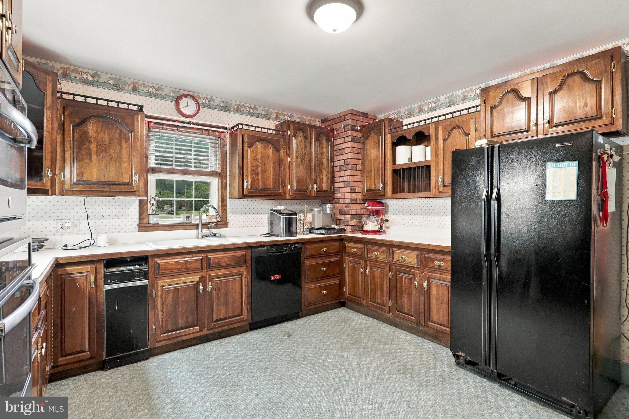 22607 Gilpin Road Northeast Flintstone, MD 21530 - Photo 14 of 54 Main Floor- Kitchen