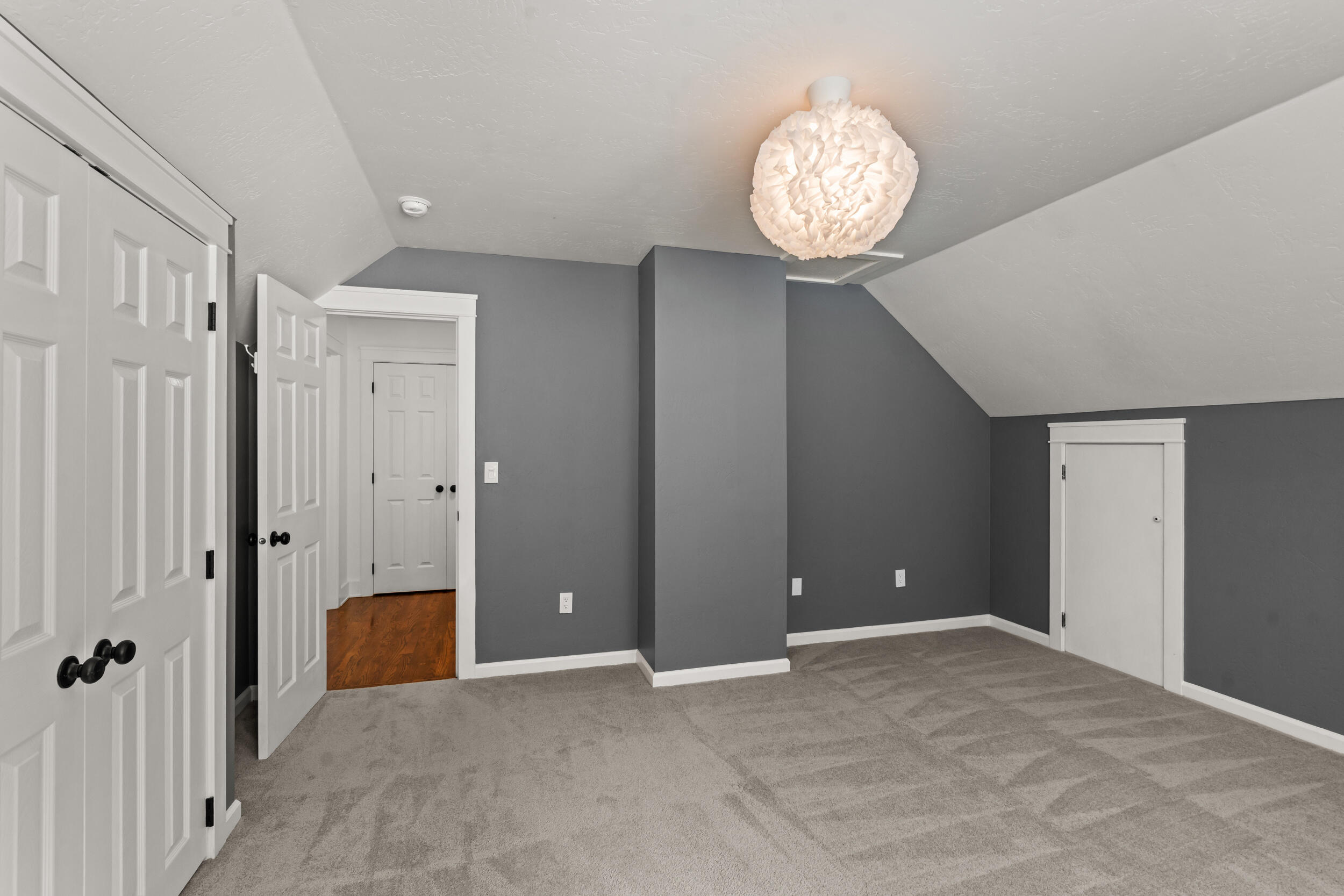 1625 Peachey Road Ashland, OR 97520 - Photo 26 of 47 59_1625-peachey-rd-23