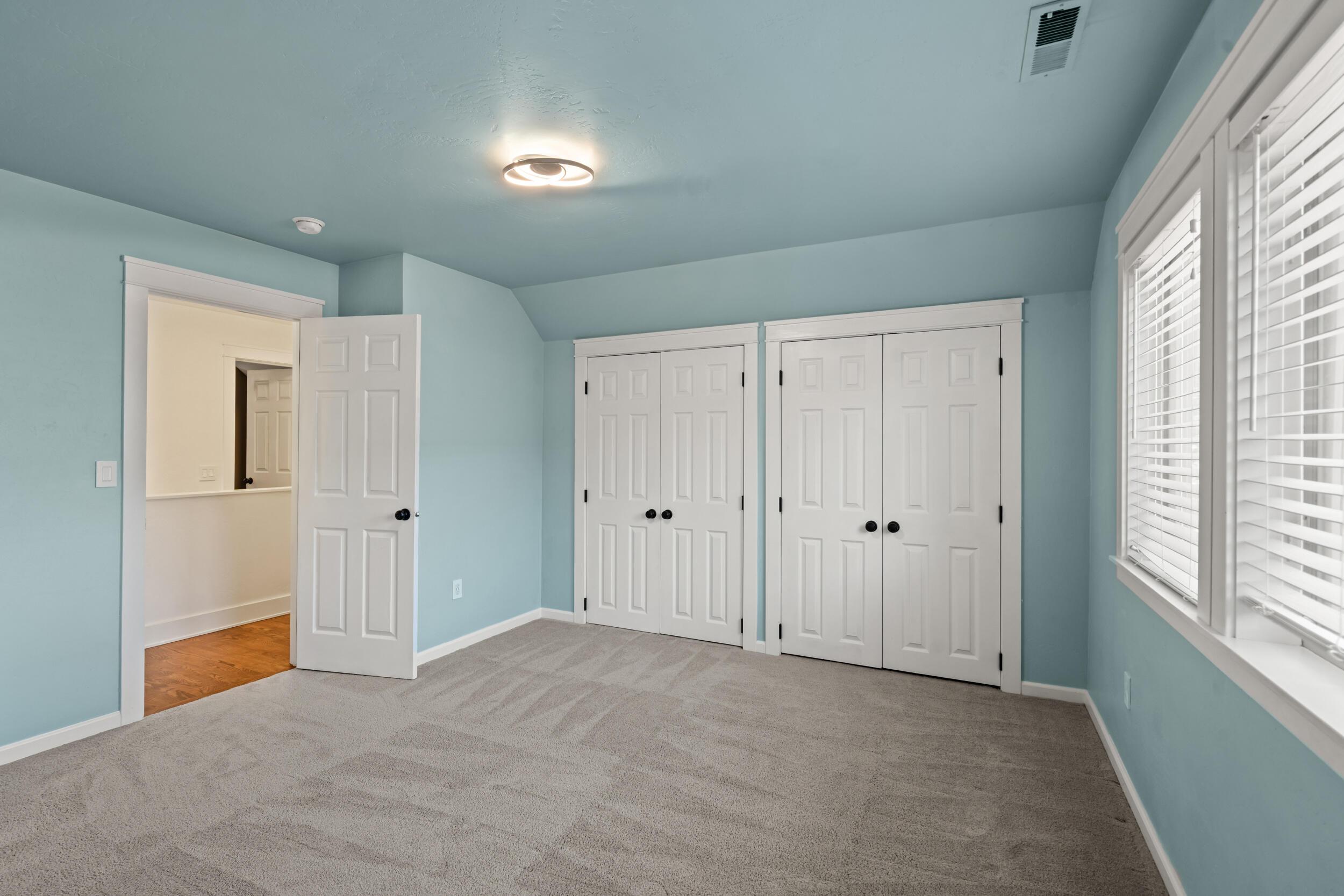 1625 Peachey Road Ashland, OR 97520 - Photo 28 of 47 57_1625-peachey-rd-21